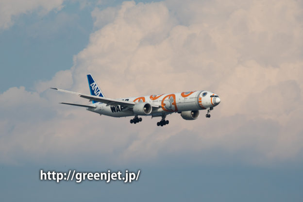 羽田 つばさ公園 ANA STAR WARS JET BB-8