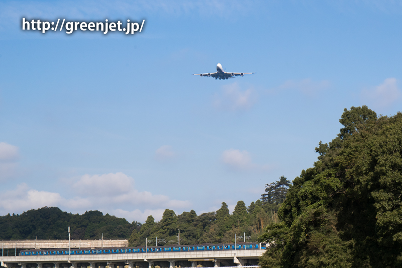 NCA(Nippon Cargo Airlines/日本貨物航空)のジャンボジェットと電車のコラボ