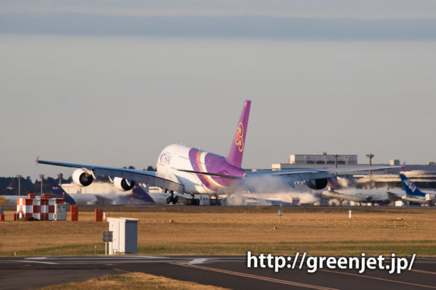 タイ国際航空のエアバスA380＠畑ポイント