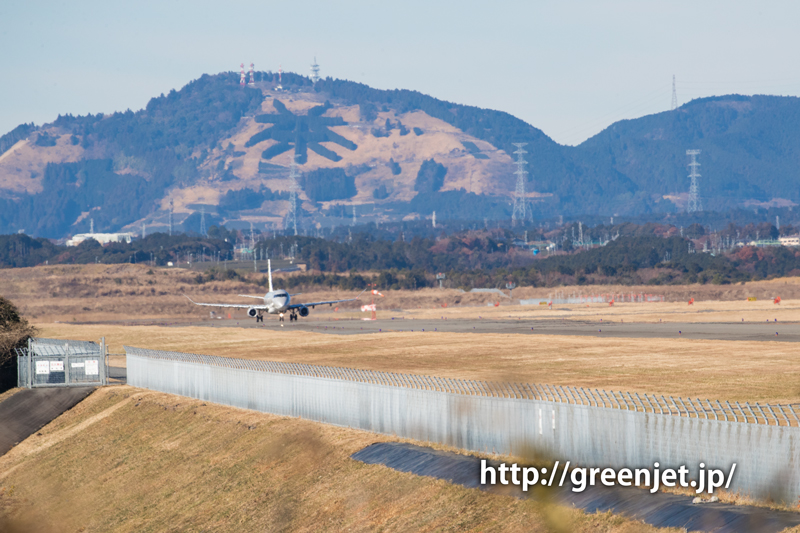 FDA10号機＠富士山静岡空港滑走路東側南展望台で撮影