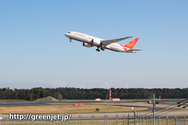 【成田の飛行機撮影スポット】十余三東雲の丘@エア・インディアのB787