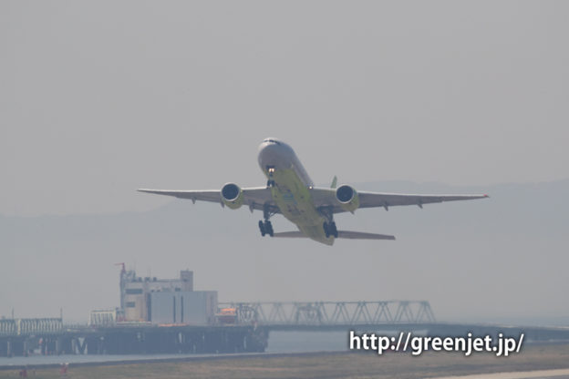 ジンエアーのトリプルセブン＠関空