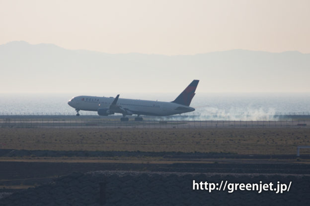 デルタ航空のB767＠関空