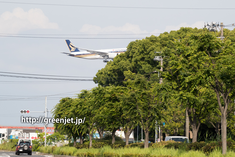 京浜島つばさ公園付近にて、シンガポール航空のA350