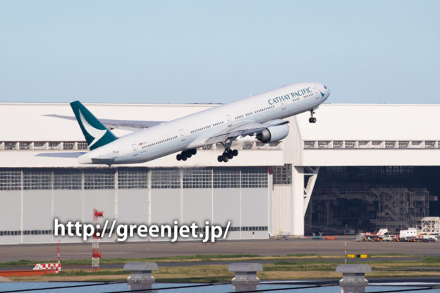 キャセイのB777を羽田の国際ターミナルから！