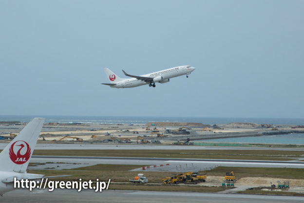 那覇空港4Fから飛行機を撮る