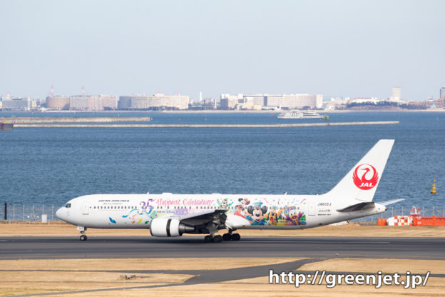 東京湾とJALのミッキーJET～羽田より