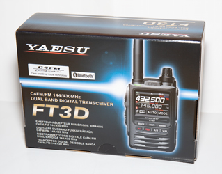 Bluetooth対応の無線機 FT3D