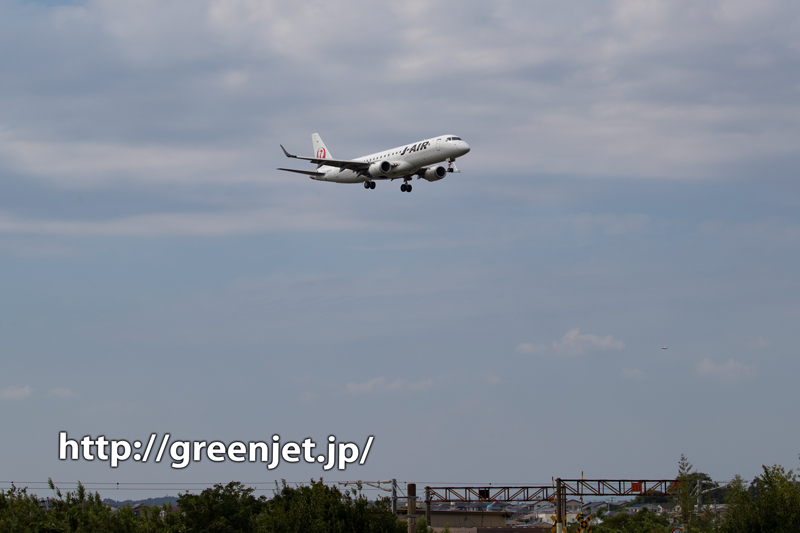 宮崎空港の外周ポイントで撮る飛行機の魅力