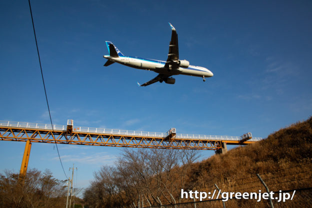 【岡山の飛行機撮影ポイント】RWY07の調整池前