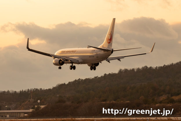 【岡山の飛行機撮影ポイント】RWY25南側の高台