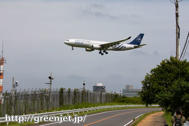 成田で飛行機～やっぱスカチーは最高だね