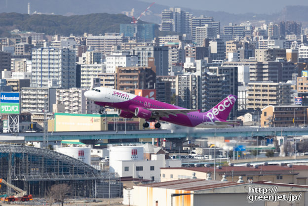 福岡で飛行機～視程良好なアクシオン