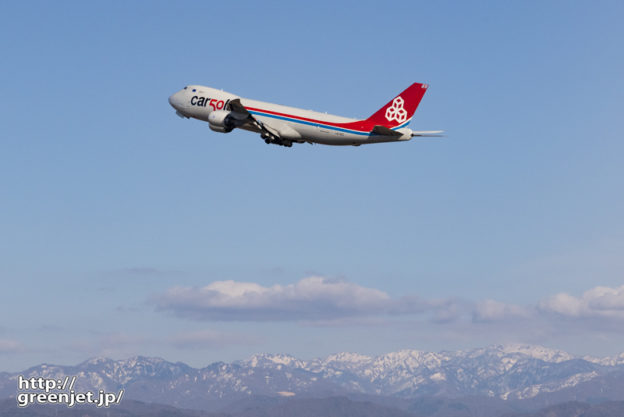 小松で飛行機～カーゴルクスは美しい