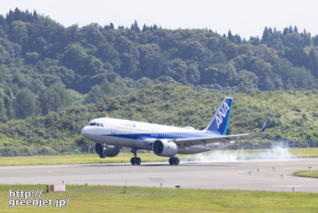 【秋田の飛行機撮影ポイント】送迎デッキ