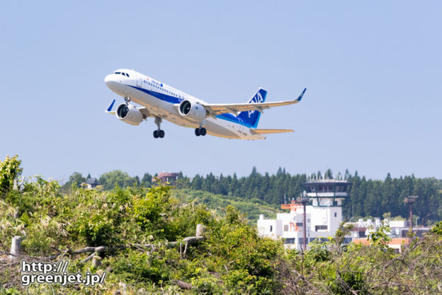 【秋田の飛行機撮影ポイント】若人の丘