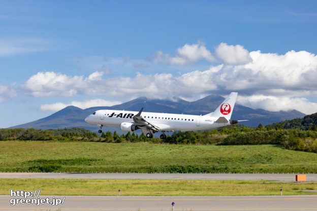 【青森の飛行機撮影ポイント】RWY06エンド北側