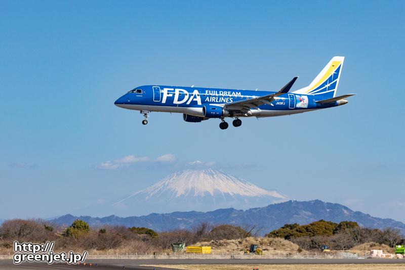 静岡で飛行機～ネイビーFDAと富士