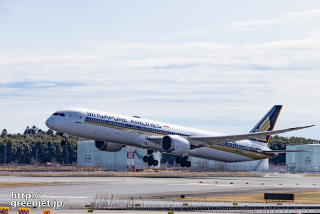 成田で飛行機～シンガポールをこのアングルで撮る