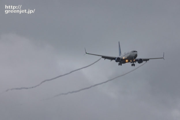 成田で飛行機～ベイパー 引っ張ったね！