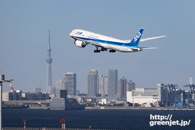 羽田で飛行機～スカイツリーとB787