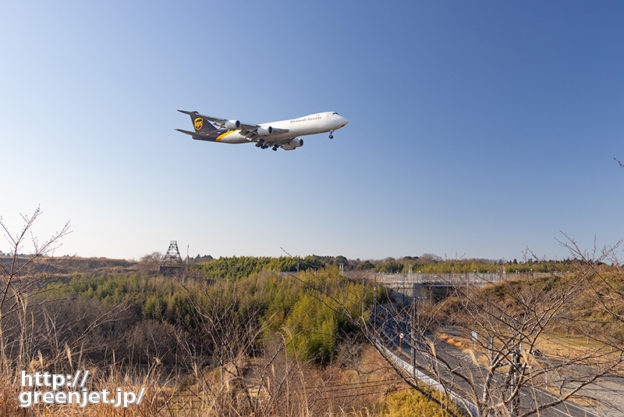 成田で飛行機～UPSジャンボと鉄塔がいい