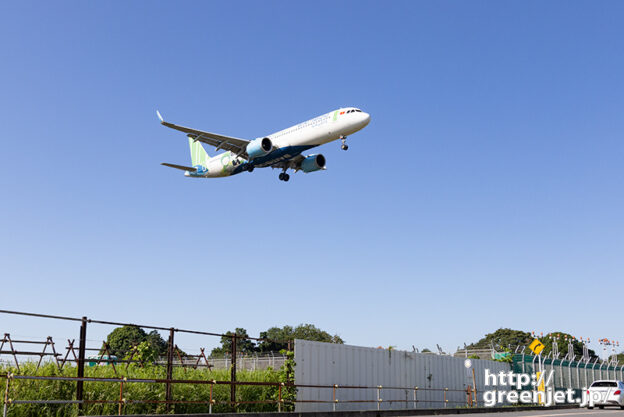 成田で飛行機～バンブーのスペマ