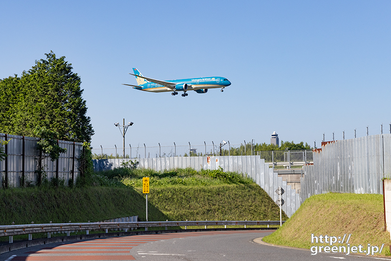 成田で飛行機～トンネルカーブとベトB78