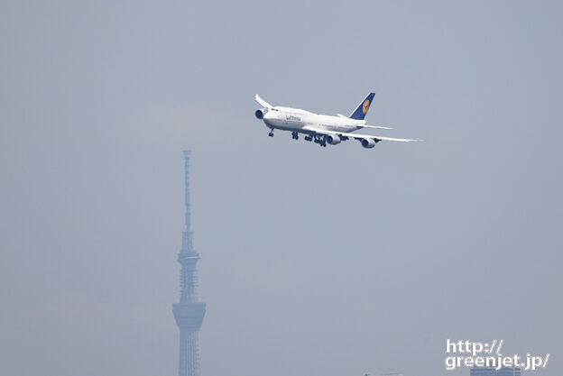 羽田で飛行機～ルフトジャンボのバンク