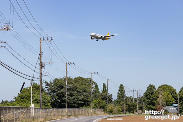 成田で飛行機～滑走路東でカーブとB777