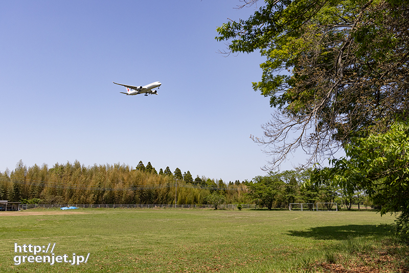 成田で飛行機～グラウンドで眺めるあのA350