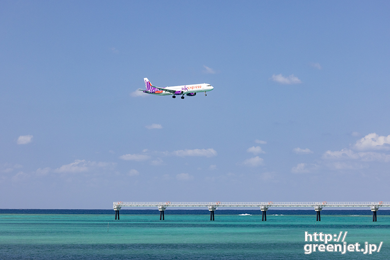 【那覇の飛行機撮影ポイント】瀬長島ウミカジテラス前