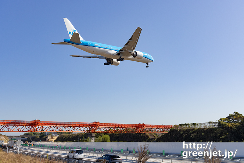 成田で飛行機～KLM トリプルセブンの迫力