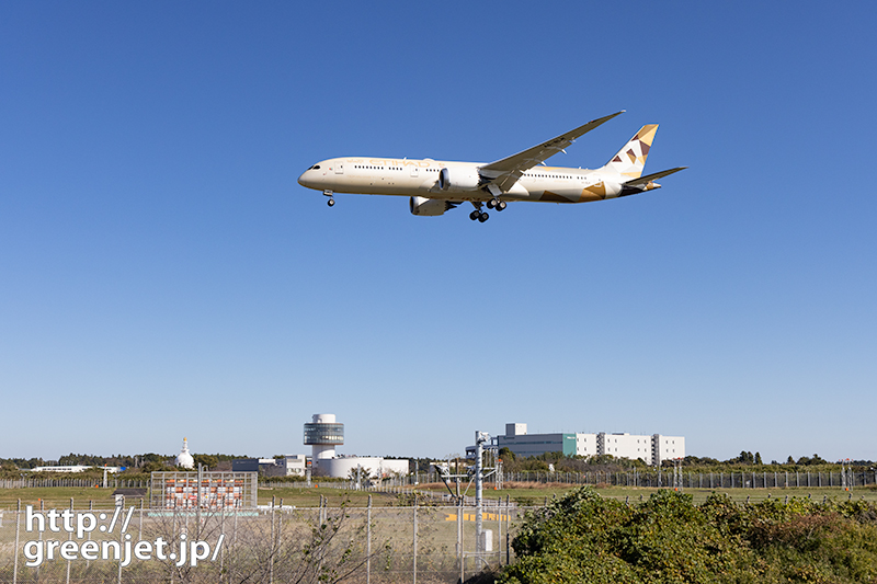 成田で飛行機～復活のエティハドB787